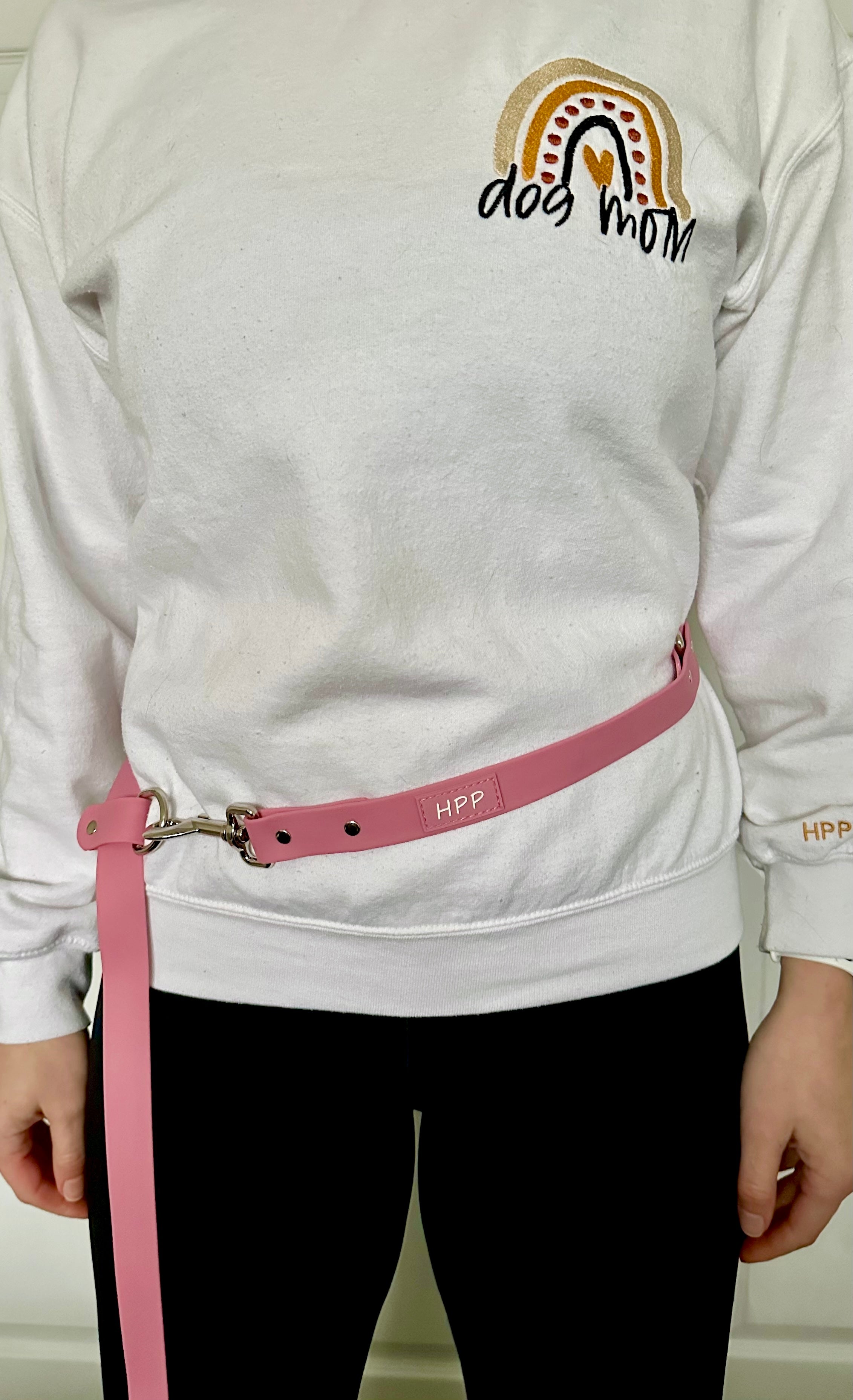 Hands Free Adjustable Leash- Berry Pink