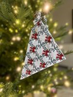 Load image into Gallery viewer, Bows &amp; Holly Scrunchiedana®
