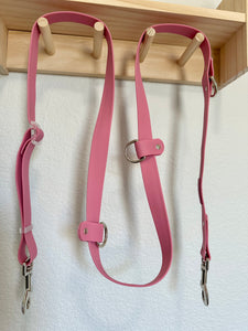 Hands Free Adjustable Leash- Berry Pink