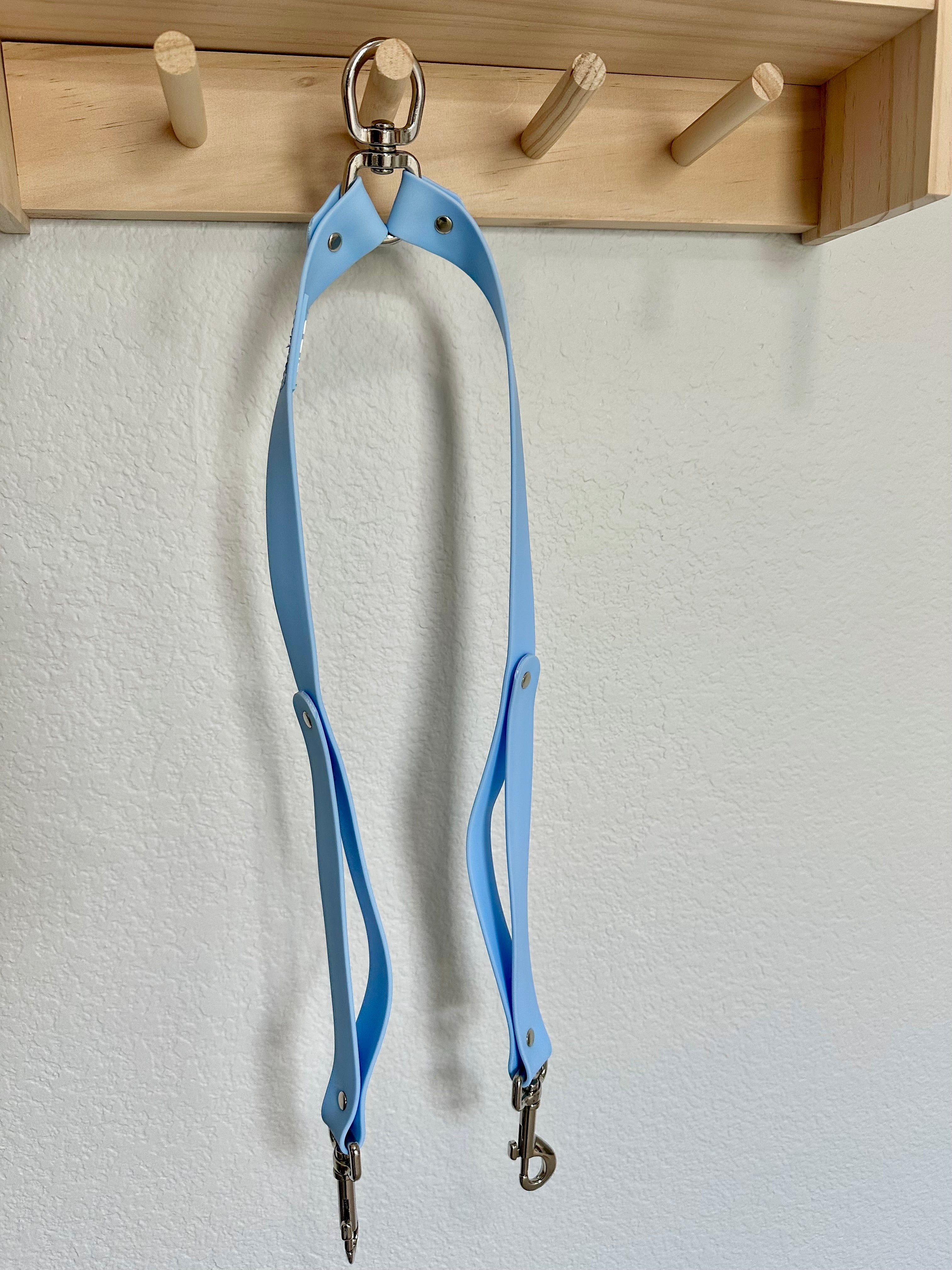 Leash Coupler- Baby Blue